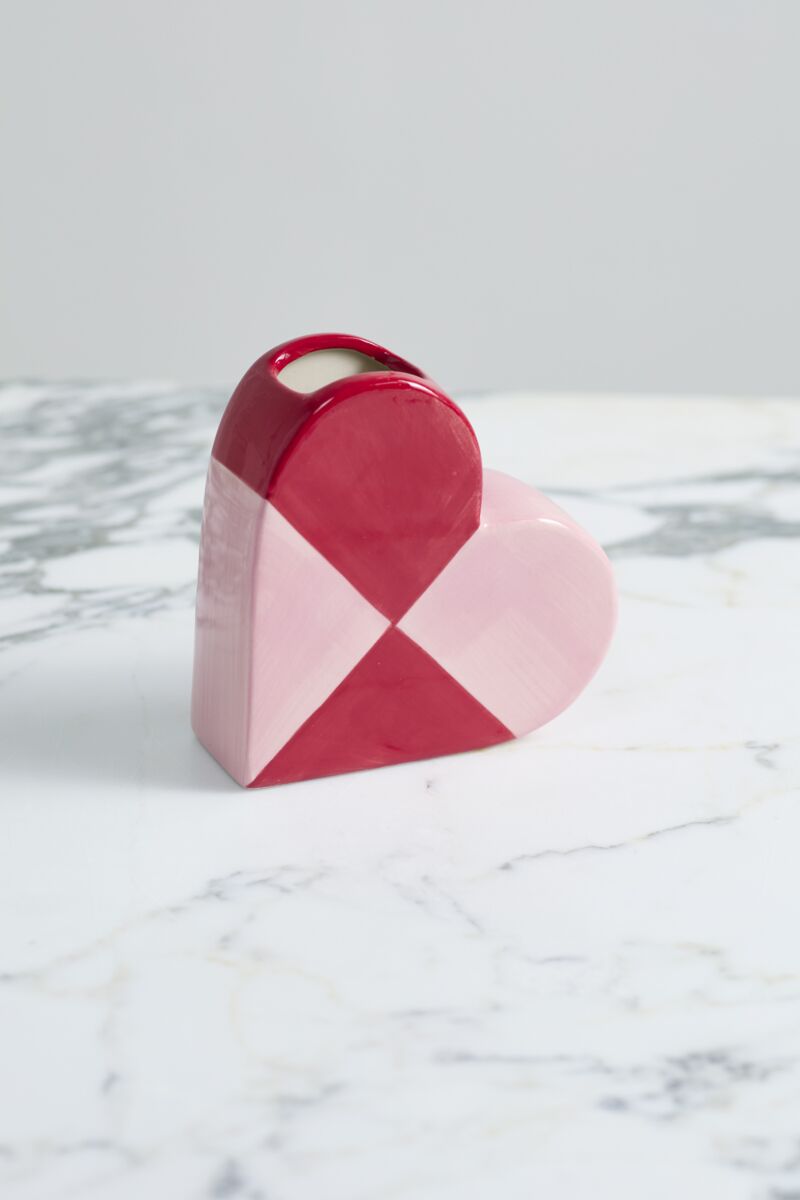 Queen of Hearts Budvase 5.5"x 2"x 5.5"