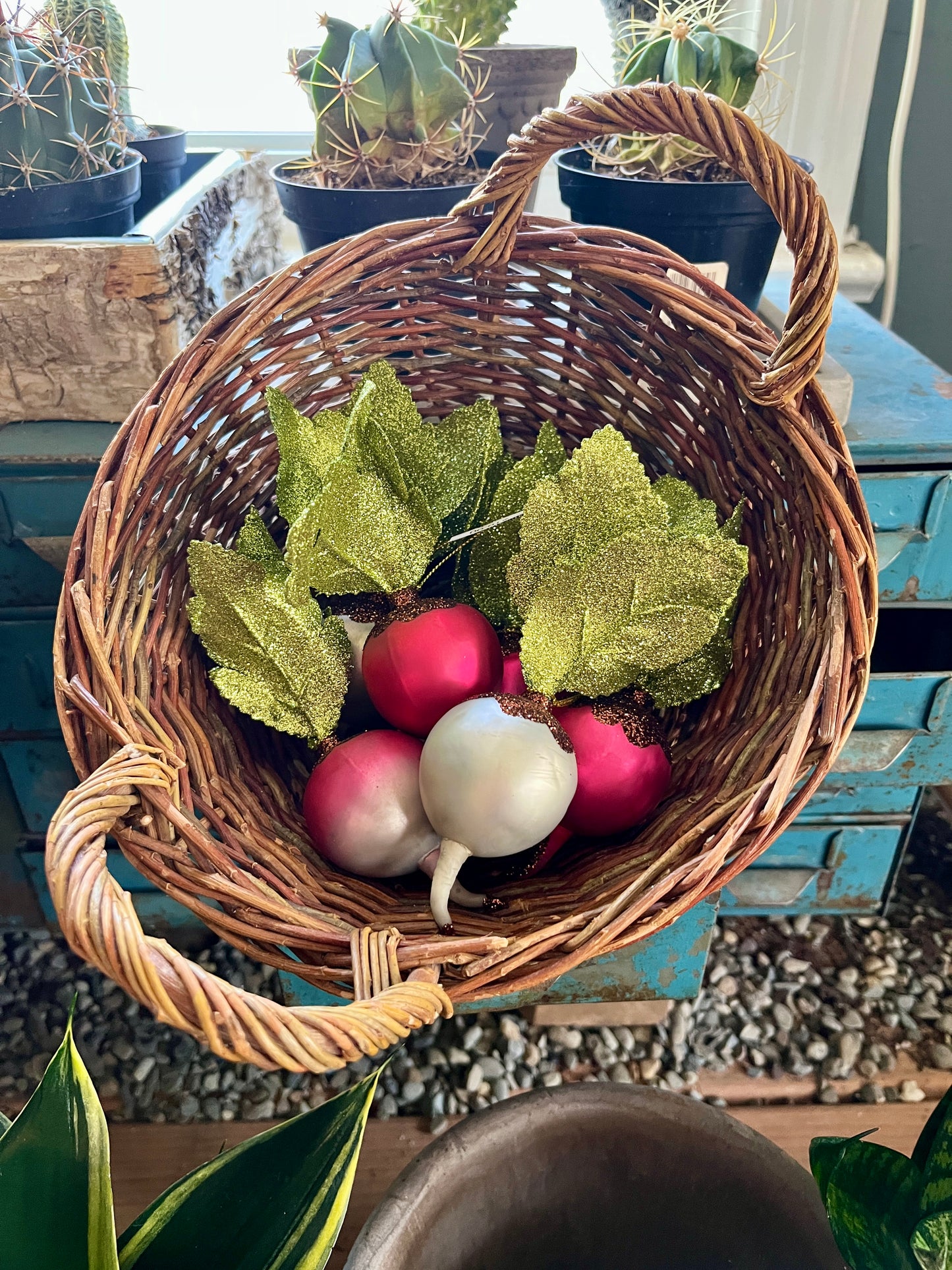 Field Radish Ornament