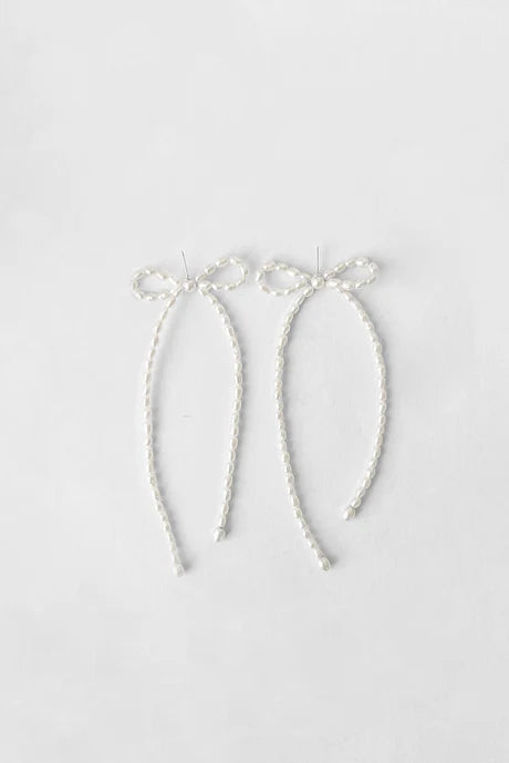 Margot Earrings - Rice Pearl