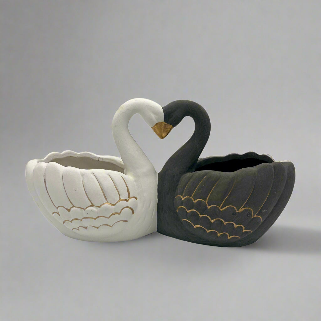 Love Birds Pot 10"x 3.5"x 5"