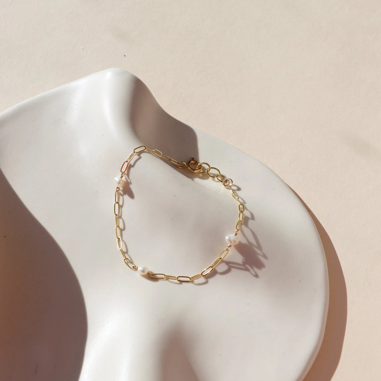 Pearl Cosette Bracelet- 14k Gold Fill