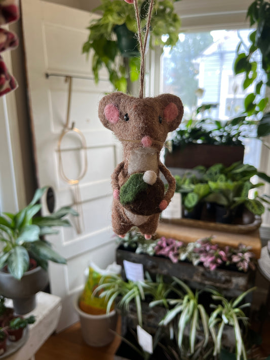 Mouse with Cake Ornament