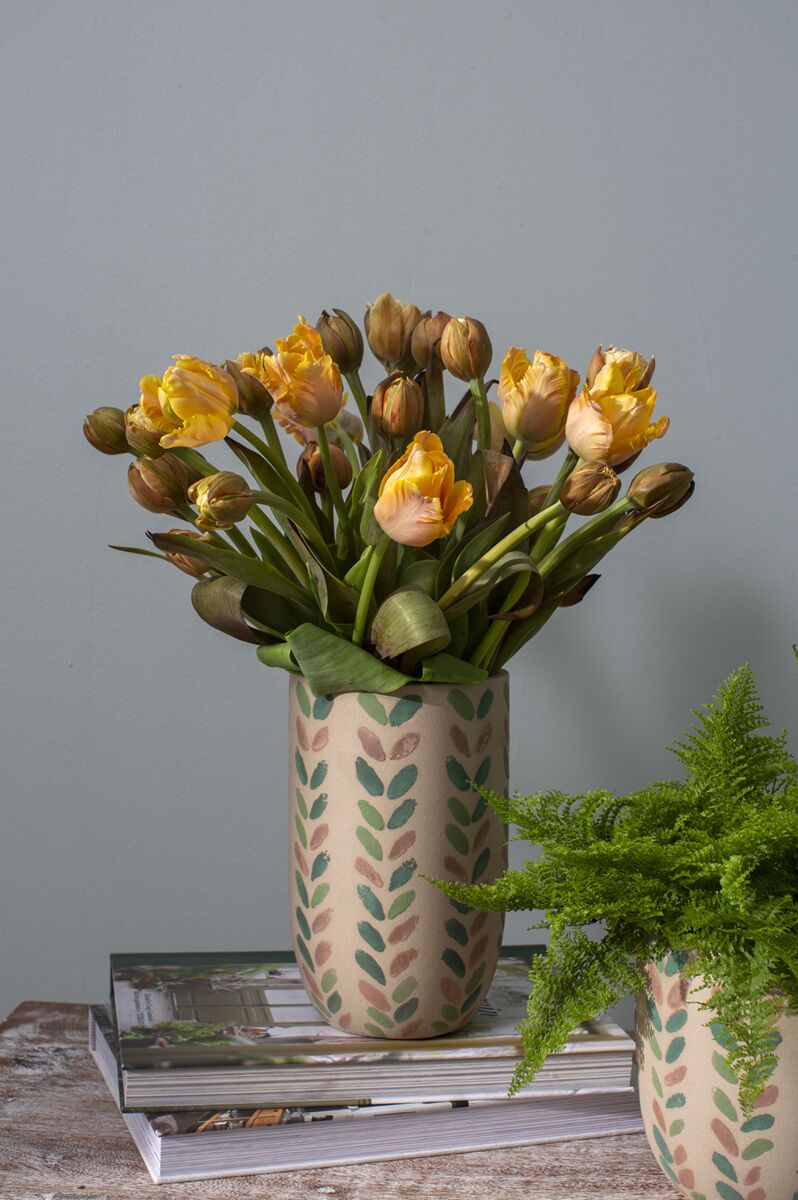 Springtime Vase 5"x 8"