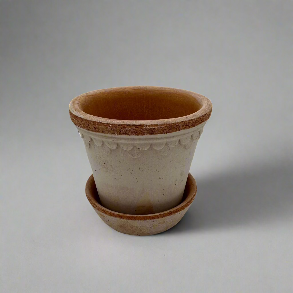 10cm Kobenhavner Terra Cotta Pot & Saucer