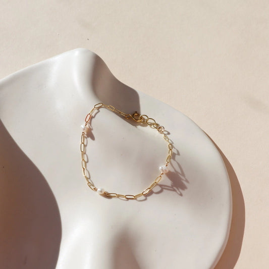 Pearl Cosette Bracelet- 14k Gold Fill